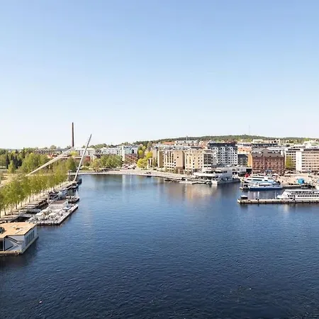 Asunto, Kuin Tasokas Sviitti Huippupaikalla شقة